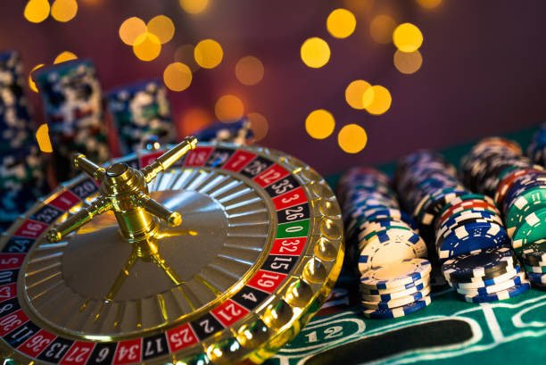 MMK ငွေပေးချေမှု poker hand