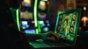 မြန်မာအားကစားလောင်းကစား poker hand
